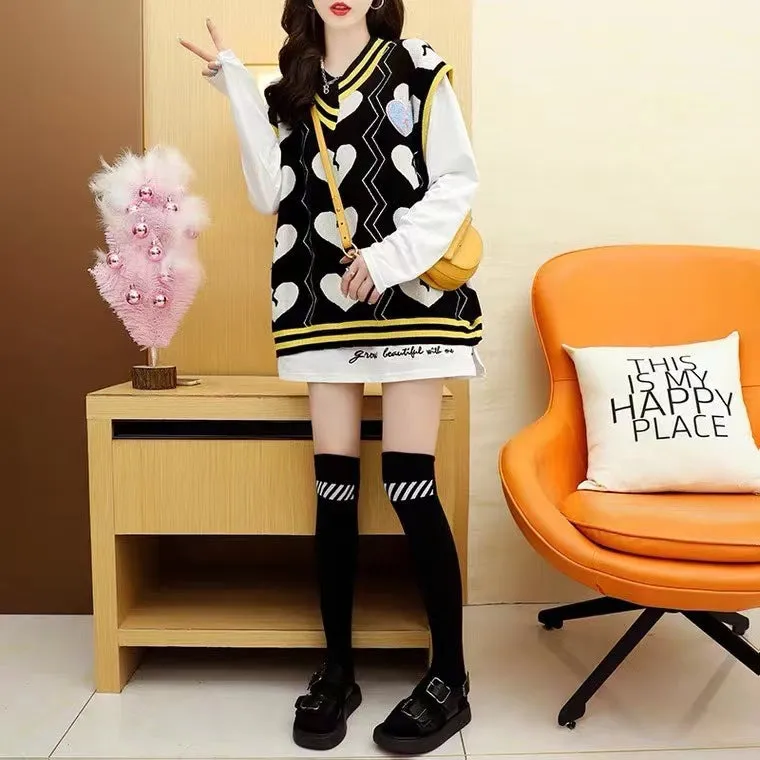 Chic streetwear college style retro vest sleeveless sweater heart deco pastel kawaii loose pullover
