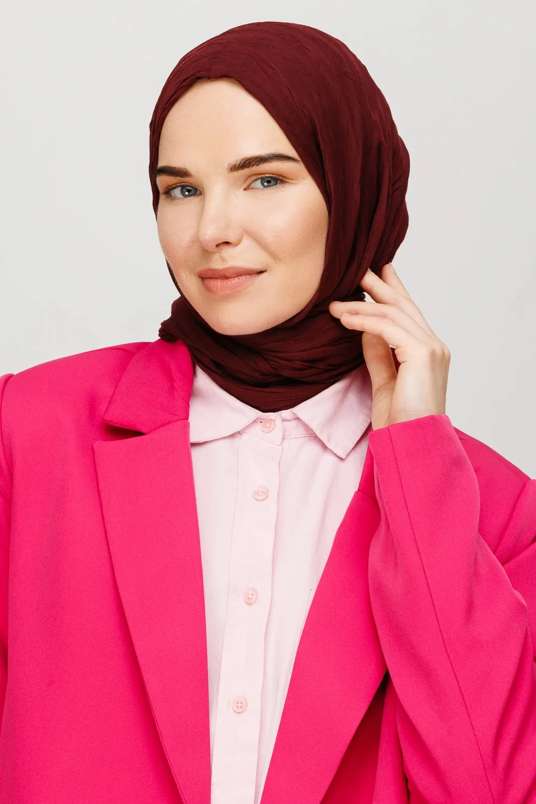 Dark Burgundy Pleated Bamboo Hijab