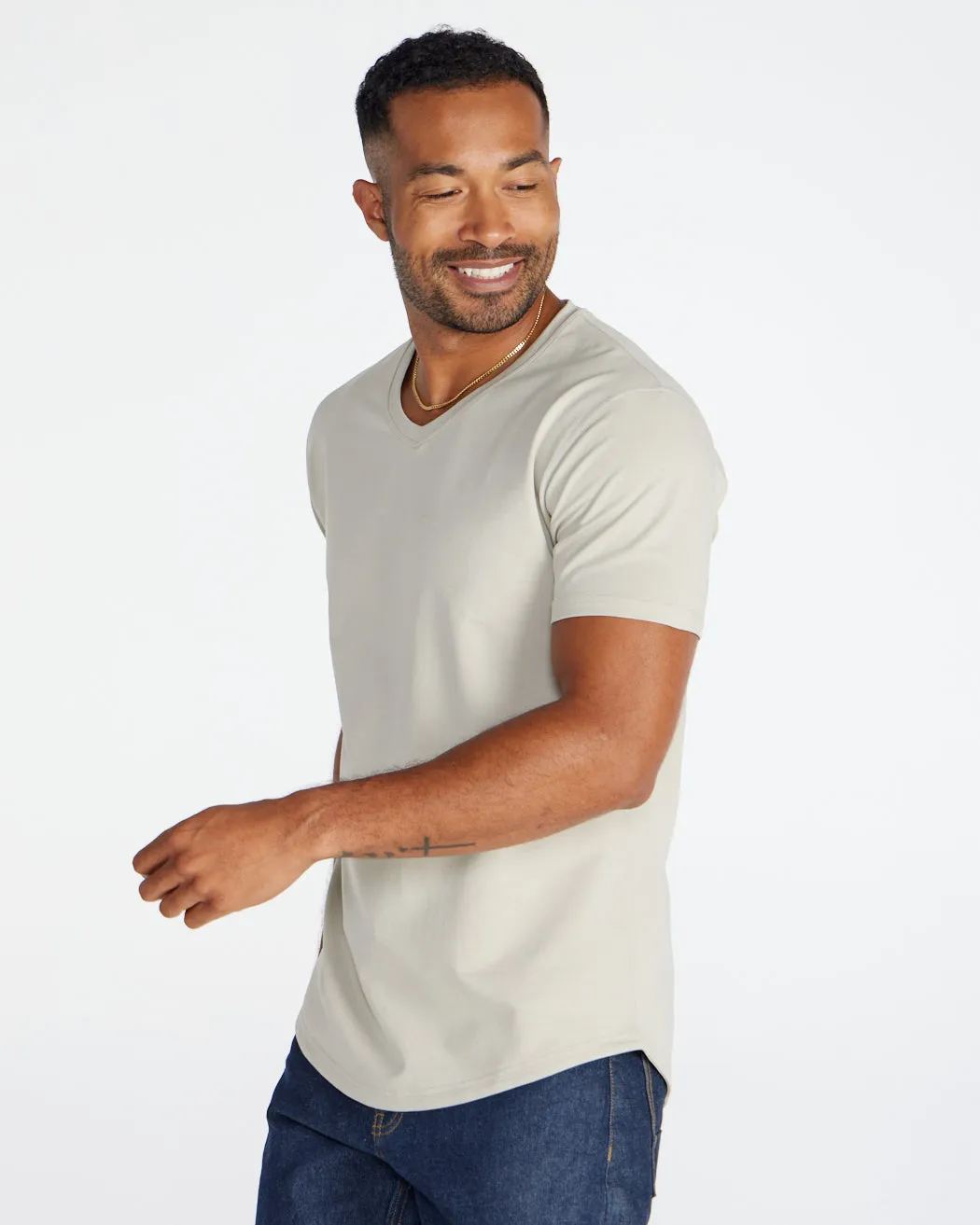 Drop-Cut V-Neck: LUX <!-- Size XL -->