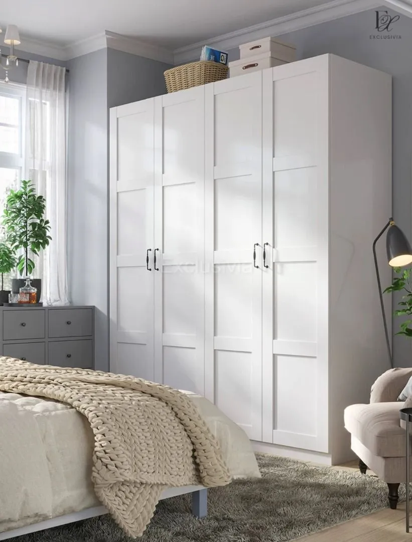 FOLARIN Victorian Wardrobe