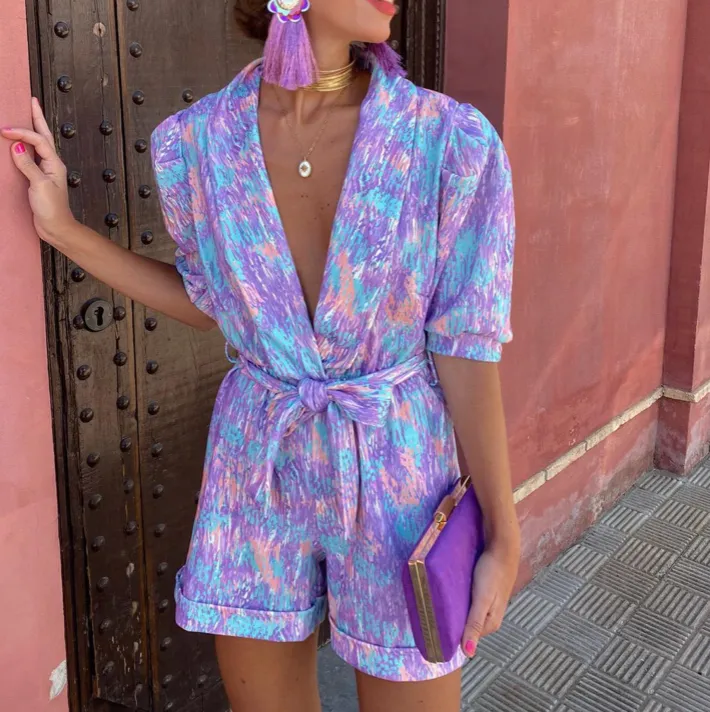 Leonora-Overall