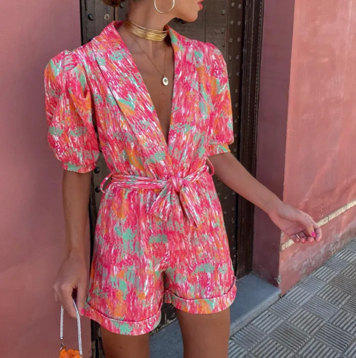 Leonora-Overall
