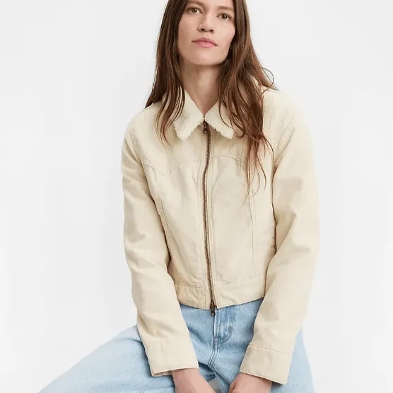 Levi's Sherpa Zip Slim Trucker in Almond Milk