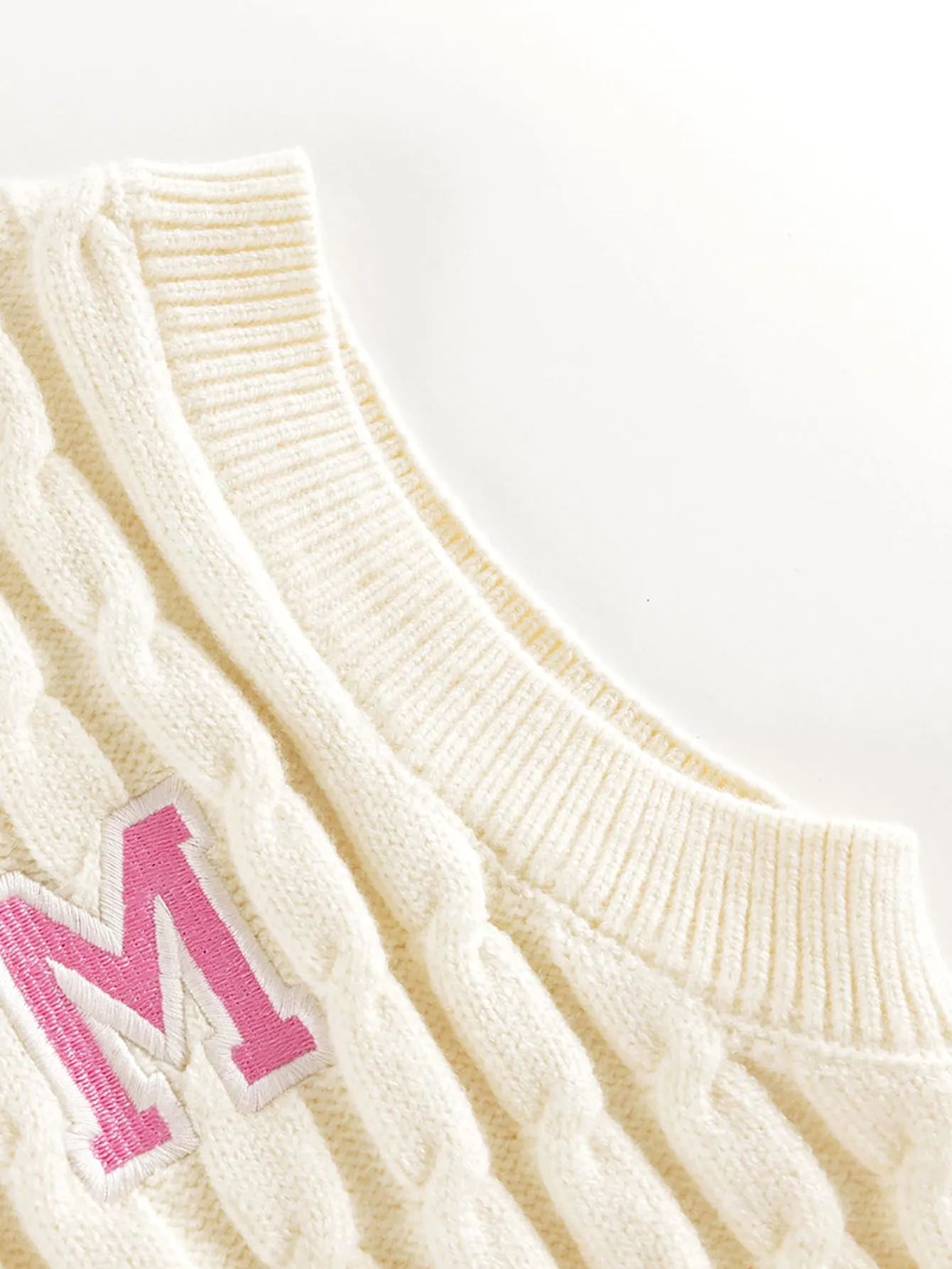 MARC & JANIE Girls Letter Loose Crew Neck Knit Vest 241682