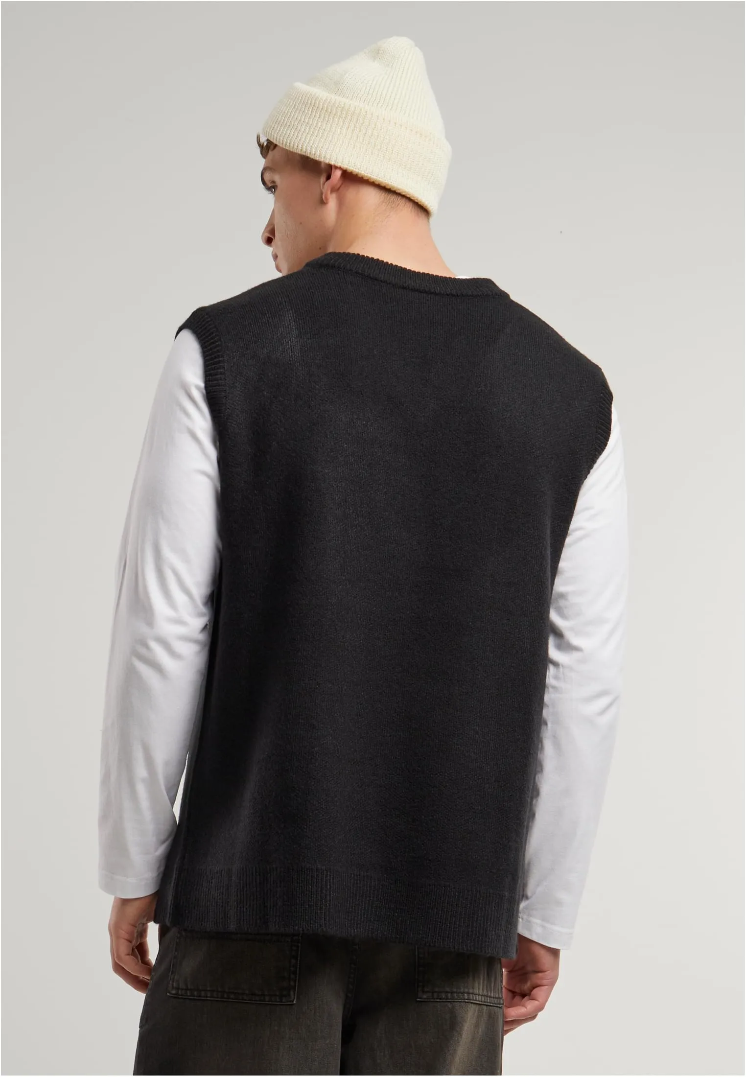 UC Knitted Vest